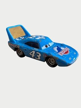 Disney Pixar Dinoco The King Strip Weathers Superbird #43 Cars Diecast